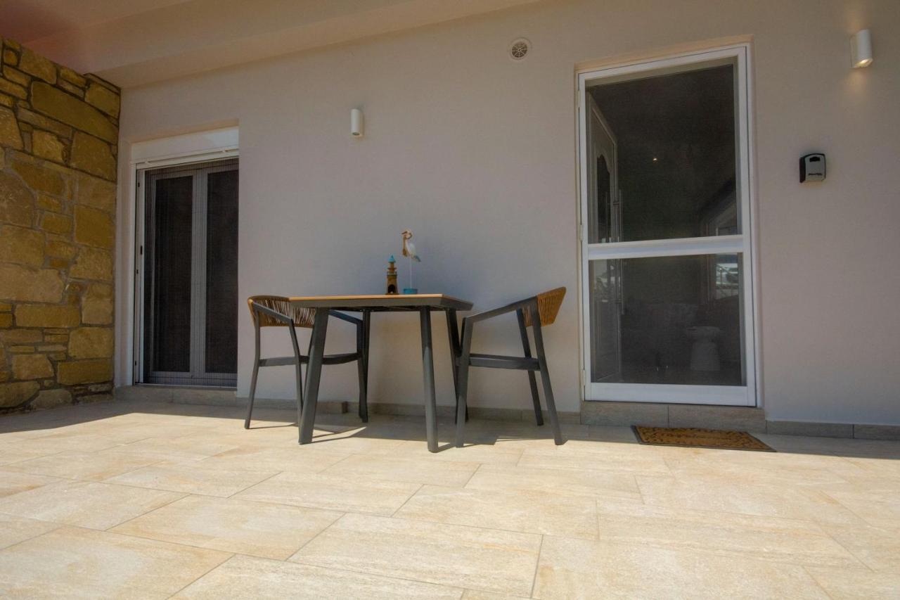 Apartamento Arismari House Ravdhoúkha Exterior foto